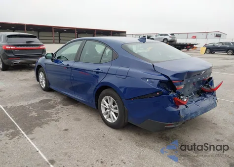2025 Toyota Camry Le z USA, uszkodzony, nr VIN 4T1DBADK9SU033034